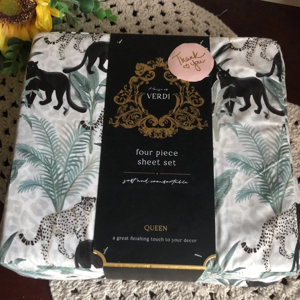House of Verdi QUEEN Four-Piece JUNGLE Safari Sheet Set